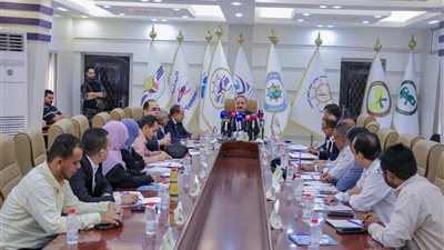 وزير النقل يترأس اجتماع اللجنة العليا لتنسيق خطة الطوارئ لمواجهة تلوث البيئة البحرية.