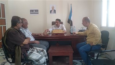 قيادة انتقالي أبين تبحث مع مسؤولي زنجبار أوضاع المديرية