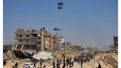 بمشاركة دولية.. الأردن والإمارات تنفذان 7 إنزالات جوية في غزة