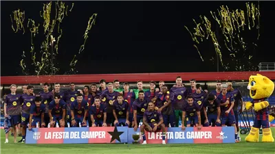 برشلونة يكتسح كومو بخماسية نظيفة ويحرز كأس جوان غامبر