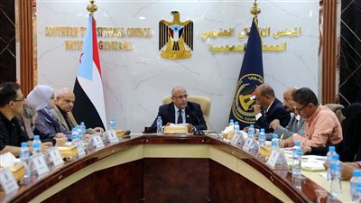 إدارية الجمعية الوطنية تشدد على مضاعفة الجهود الرقابية للحفاظ استقرار أسعار الصرف