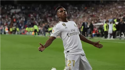 رودريجو يتحوّل من نجم لامع إلى شخصية مثيرة للجدل في ريال مدريد