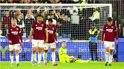 وست هام ينهار... والحل ليس سهلاً