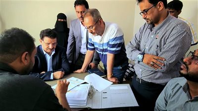 فريق التوجيه والرقابة الرئاسي يطلع على أداء الإدارات التنظيمية والمالية بانتقالي سقطرى