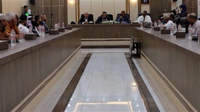 بحضور السقطري والزعوري.. إشهار جمعيتين متخصصتين في تنمية البن والعسل بعدن