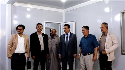 فريق التوجيه الرئاسييزورقوةالواجب 808 والمستشفىالسعوديبسقطرى