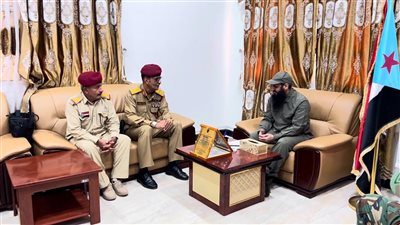 بتوجيهات الرئيس الزُبيدي.. تكريم قوات الأحزمة الأمنية مواقفها الوطنية والإنسانية