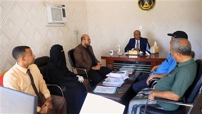 الخليفي والجفري يلتقيان الإتحاد العام لرياضة المعاقين بساحل حضرموت 