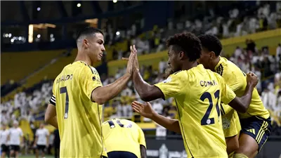 الدوري السعودي.. خماسية النصر تقوده للفوز على الرياض 