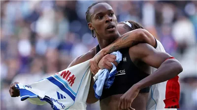 الدوري الفرنسي.. ستراسبورغ يحقق فوزاً ثميناً خارج ملعبه