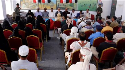 فريق التوجيه الرئاسي يلتقي قيادة انتقالي وسلطة غيل باوزير