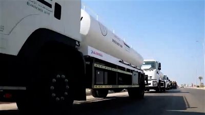 الإمارات.. دخول 22 صهريج مياه و5 سيارات إسعاف إلى قطاع غزة