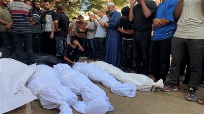 استشهاد أكثر من 53 فلسطينياً منذ فجر اليوم بقصف إسرائيلي على قطاع غزة 
