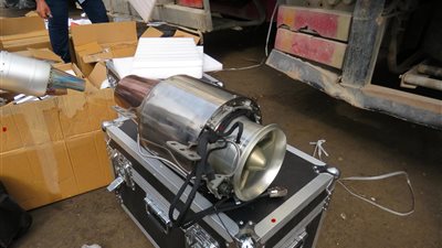 بعملية نوعية في ميناء عدن: ضبط 58 حاوية مُحمّلة بمصانع طائرات مسيرة ومعدات تجسس حـوثية