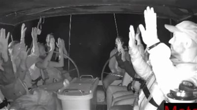 وسط إدانات عالمية.. إسرائيل تحتجز نشطاء أسطول غزة بتل أبيب قبل ترحيلهم