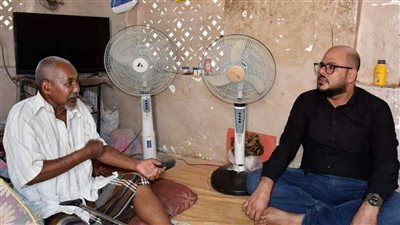 نائب رئيس انتقالي حضرموت يطمئن على صحة المناضل الجنوبي سالم مبارك باكوينه