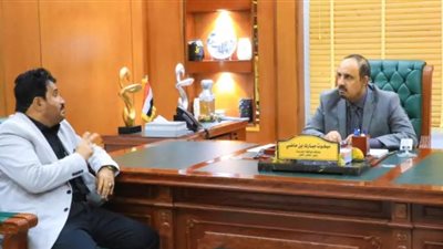 محافظ حضرموت يبحث سبل تطوير قطاع الاتصالات بساحل المحافظة