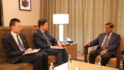 النائب البحسني يبحث مع القائم بأعمال سفير الصين مستجدات الأوضاع في البلاد 