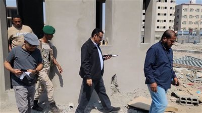 مدير عام المنصورة يتفقد سير العمل في مشروع حديقة التسعين