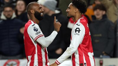 الدوري الإنجليزي.. برنتفورد يصعق ليفربول بخسارة رابعة