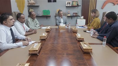 لملس يبحث مع وفد هولندي تطوير مؤسسة مياه عدن