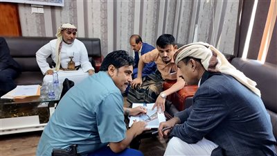 محافظ شبوة يدشن أولى لبنات إنشاء المدينة الطبية الأولى بالمحافظة 