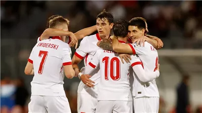 تصفيات أوروبا لكأس العالم2026.. هدف زيلينسكي القاتل يقود بولندا للملحق