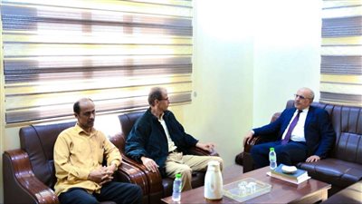 الكثيري يبحث مع وكيل وزارة الشؤون الاجتماعية صالح محمود سُبل تعزيز التنسيق وتطوير الأداء بحضرموت