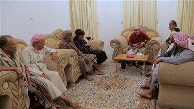 الكثيري يلتقي عدداً من مشايخ وأعيان وادي حضرموت ويؤكد أهمية تماسك الجبهة الداخلية