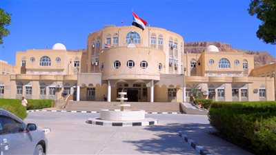 المرافق الحكومية في وادي حضرموت تزاول أعمالها وسط استقرار أمني