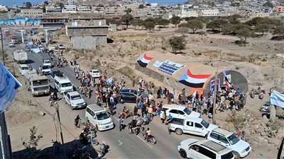 اليوم الخامس للاعتصام بالضالع.. الجماهير تؤكد التمسك بحق الجنوب في الاستقلال