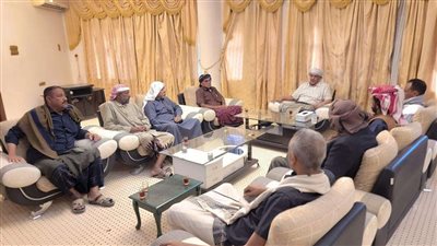 رئيس الجمعية الوطنية يستقبل عددا من مشايخ وأعيان قبيلة آل بن سحاق