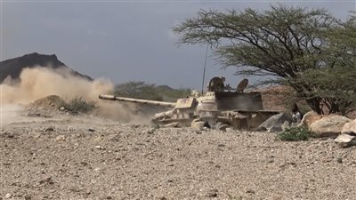 قتلى وجرحى في صفوف مليشيا الحوثي بتجدد المواجهات في جبهة كَرِش بلحج