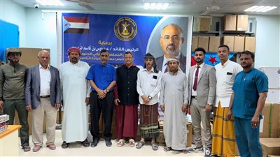 برعاية الرئيس الزُبيدي..  تقديم مساعدات طبية وإسعافية عاجلة لمستشفيي سيئون والقطن